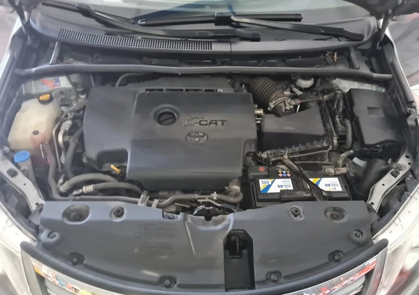 Toyota Avensis cena 46500 przebieg: 182000, rok produkcji 2014 z Koszalin małe 121
